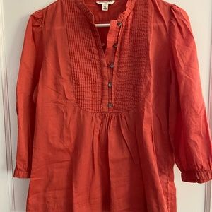 Banana Republic top. Petite Medium